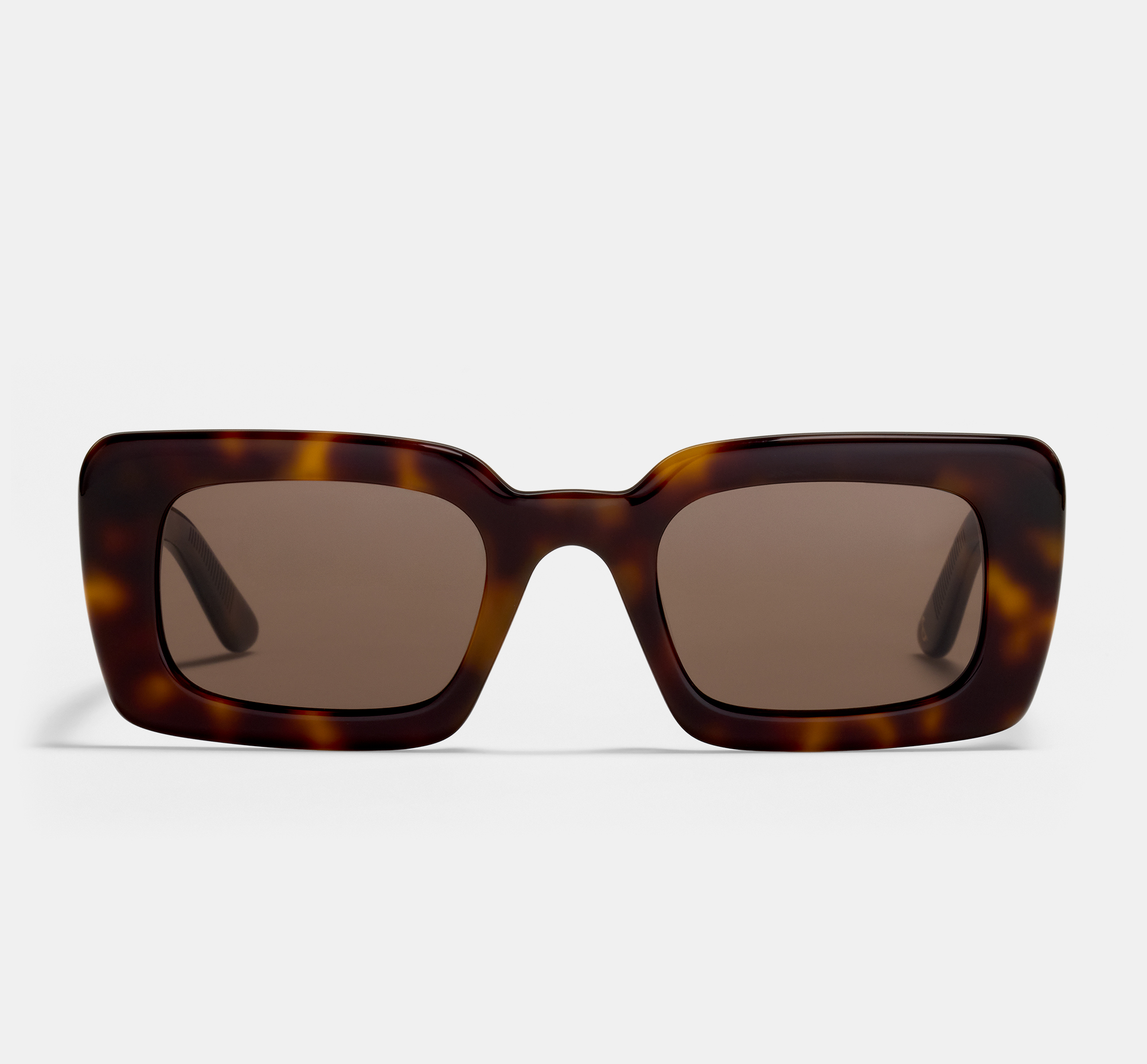jacques-americano-sun-front