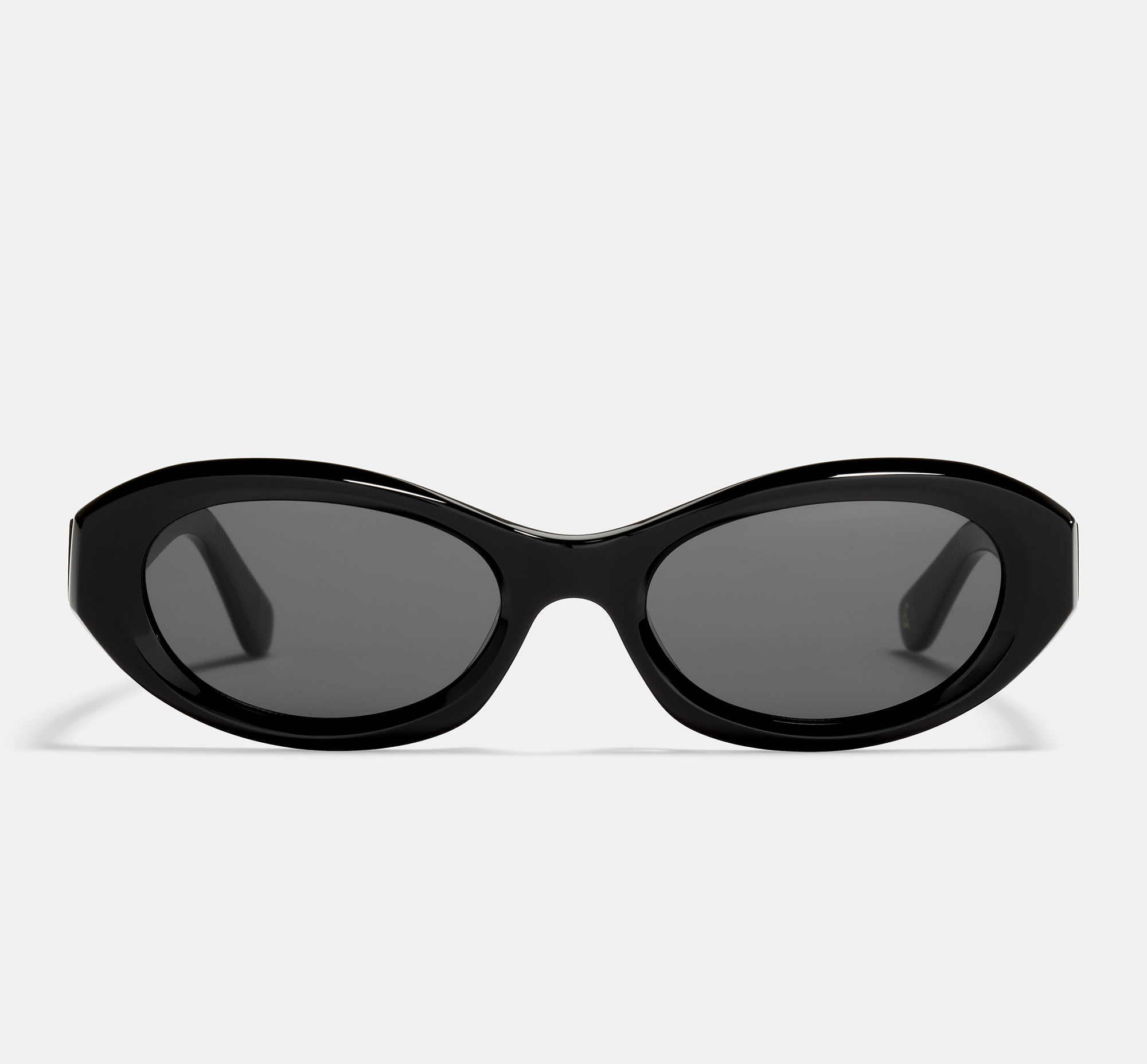 noor-large-black-sun-front
